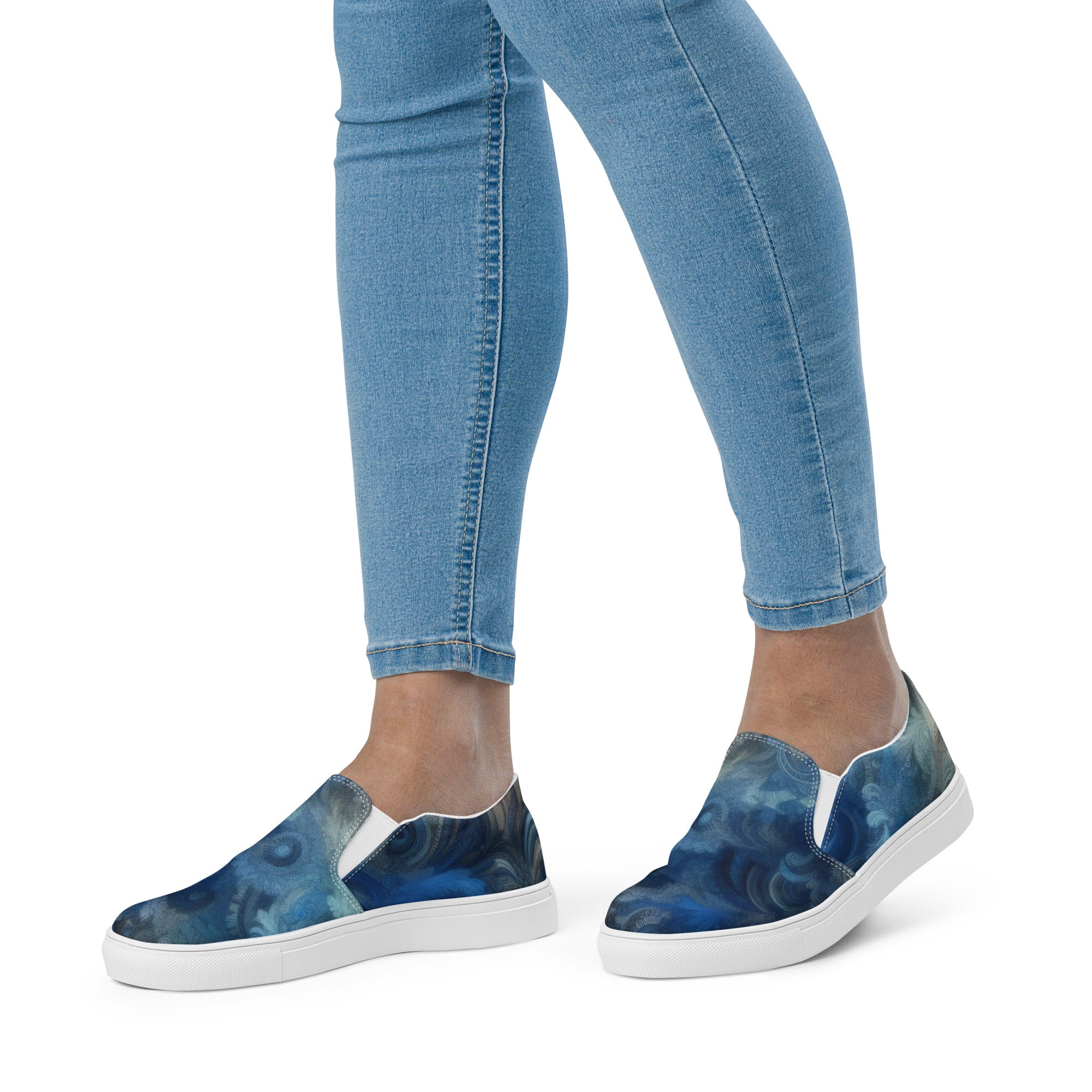 Blue Sky Women’s slip-on canvas shoes