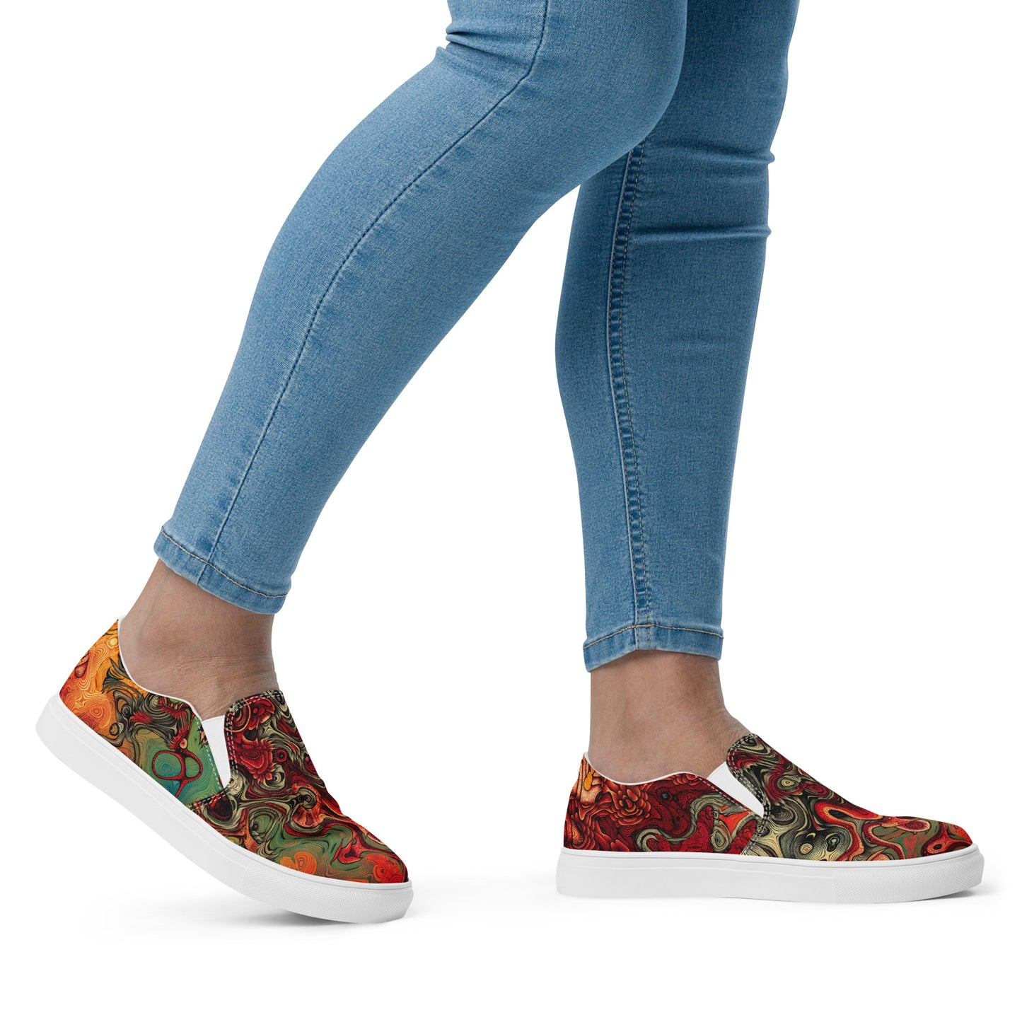 Red Dragon Women’s slip-on canvas shoes